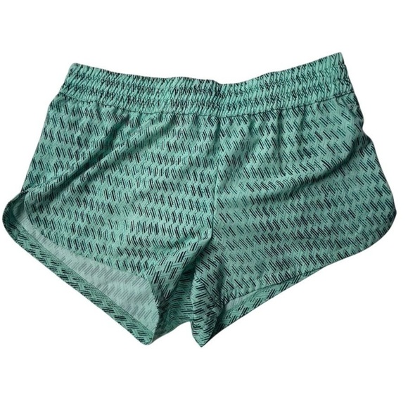 DSG Women's Mid Rise Stride Run Shorts Green Size XS - Picture 1 of 7